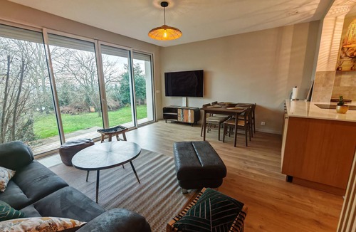 Sucy-en-Brie House | House with garden Calm - Near Paris & Disney