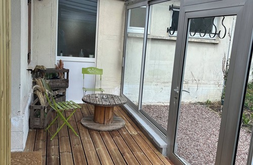 Louviers House | House with garden - sauna and whirlpool