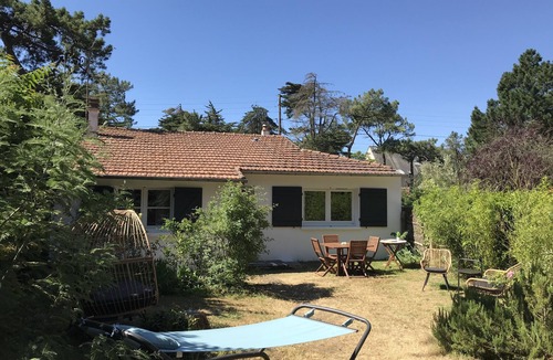 La Baule-Escoublac House | House with gardens La Baule 400m beach and shops 4/6 pers.