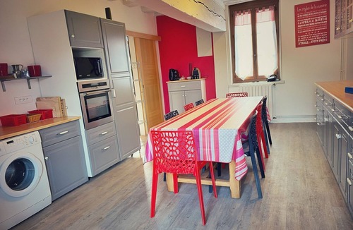 Chapelle-Guillaume House | House with heated pool 1h30 from Paris.