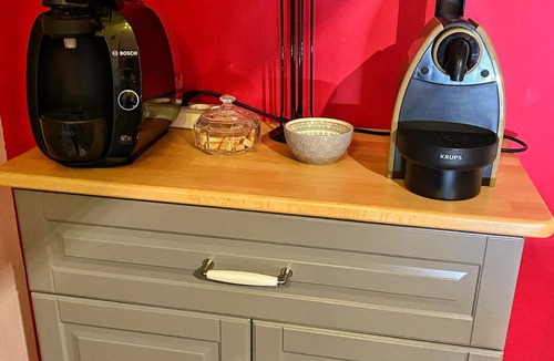 Chapelle-Guillaume House | House with heated pool 1h30 from Paris.