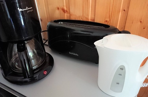 Pleumeur-Bodou Apartment | House with heated pool 3 km from the beach