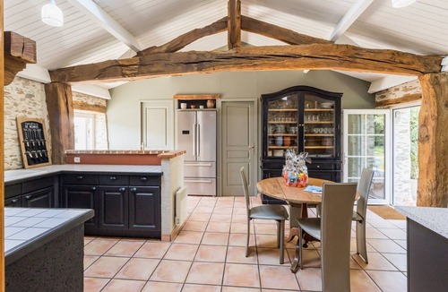 Pornic Cottage | House with heated private pool, near beach in Pornic