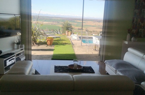 Puechoursi House | House with infinity pool and exceptional view of the Lauragais region