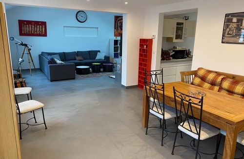 Houlgate House | House with jacuzzi in quiet area for up to 10 people
