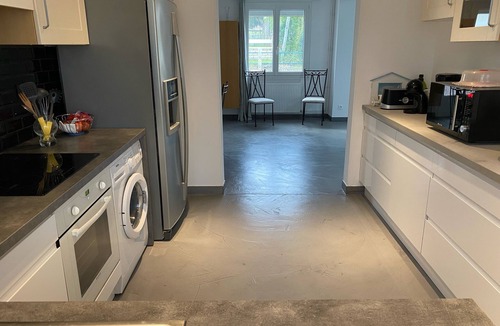 Houlgate House | House with jacuzzi in quiet area for up to 10 people