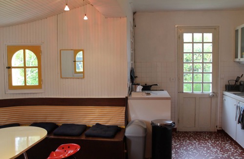 La Gueriniere House | House with large enclosed garden, on the edge of Eloux wood, near beaches