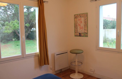 La Gueriniere House | House with large enclosed garden, on the edge of Eloux wood, near beaches