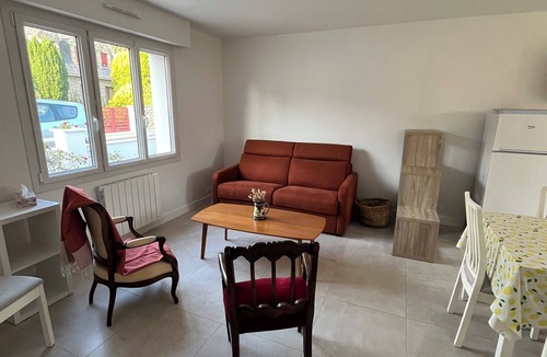 Guerande House | House with large garden