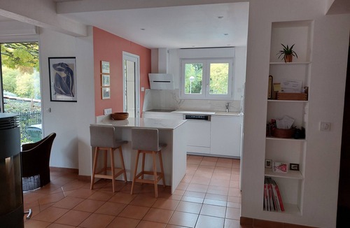Saint-Gely-du-Fesc House | House with pool near Montpellier