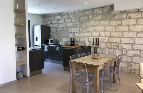 Aigues-Mortes House | HOUSE WITH PATIO & POOL IN THE HEART OF THE RAMPARTS!