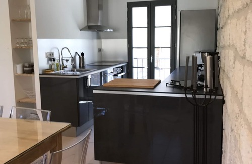 Aigues-Mortes House | HOUSE WITH PATIO & POOL IN THE HEART OF THE RAMPARTS!