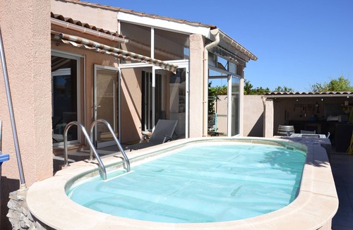 Castelnau-le-Lez House | House with pool in residential area
