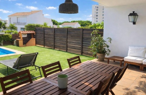 Palamos House | House with pool and parking, near beach