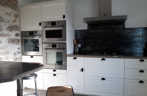 Salavas House | House with pool and spa