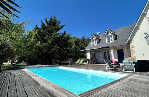 Cour-Cheverny House | House with pool in the heart of the Castles of the Loire