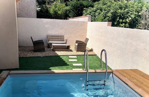 Roquemaure House | House with pool near Avignon