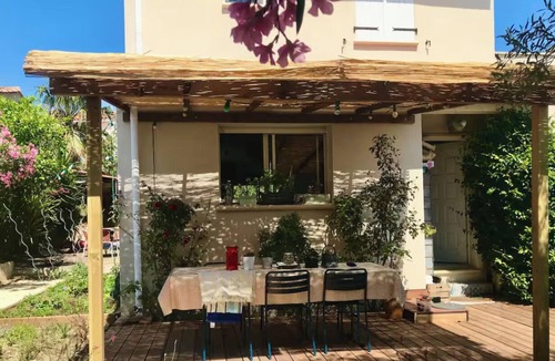 Le Cres House | House with pool near Montpellier Plage July 12-August 2