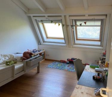 Pfeffingen House | House with pool - sleeps 5