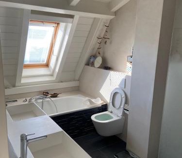 Pfeffingen House | House with pool - sleeps 5