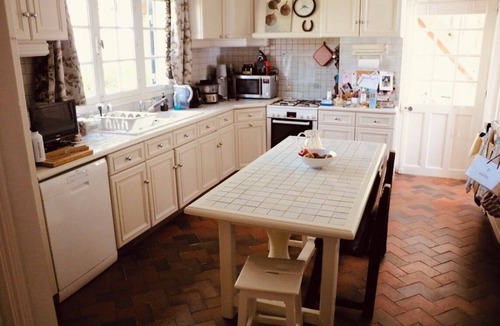 Bourdonne House | House with Pool & Tennis 50min from Paris 2ha Estate - 9 Bedrooms - Sleeps 14