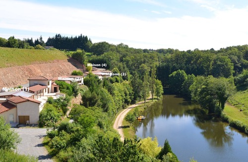 Les Albres House | House with pool under conservatory, large terrace overlooking the private pond