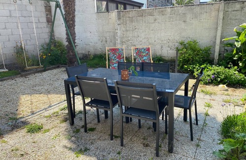 Le Vivier-sur-Mer House | House with private terrace!