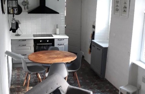 Villemoustaussou Cottage | House with private garden