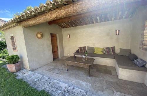 Fons-sur-Lussan House | House with private pool close to uzes