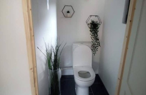 Mont-Notre-Dame Apartment | House with private Jacuzzi, cocooning, zen.