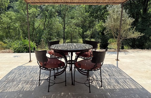 Entrecasteaux House | House with private river