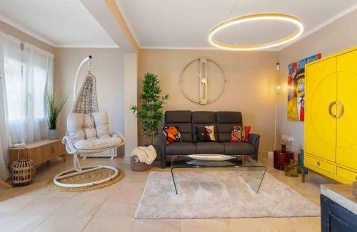 El Chaparral Ski Chalet | House with private pool