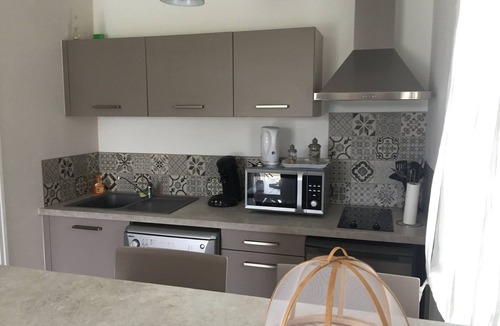 La Force House | House with private pool and jacuzzi, panoramic river view