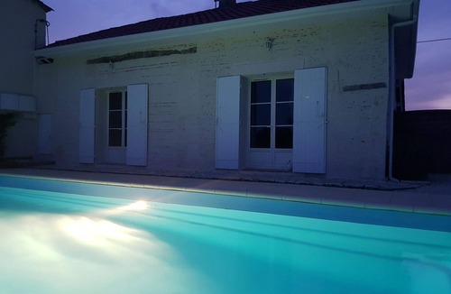 La Force House | House with private pool and jacuzzi, panoramic river view