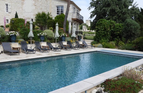 Labarthe House | House With Private Pool And Grounds: 7 bedrooms, 5 bathrooms