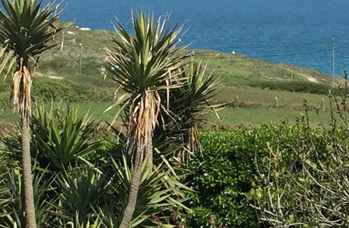 Fermanville House | house with sea view veranda