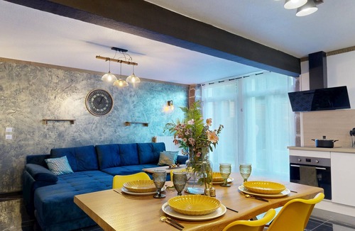 Lissac-sur-Couze House | House with Spa and Private Sauna