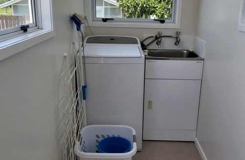 Kawhia House | House with stunning rural and sea views