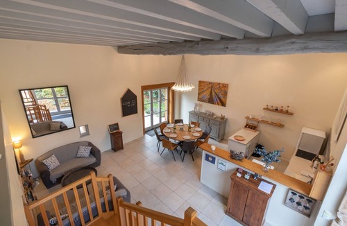 Bresse-sur-Grosne House | House with swimming pool "Le Foineau