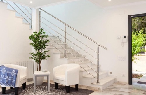 Mediona Apartment | House with swimming pool in Penedes area