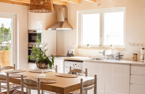 Capestang Villa | House with swimming pool, view of the Canal du Midi