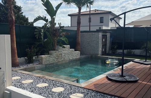 Le Pouget Villa | House with swimming pool