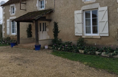 Belabre House | House with swimming pool