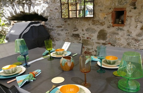 Ceret House | House with swimming pool combining authenticity and modernity in the historical center