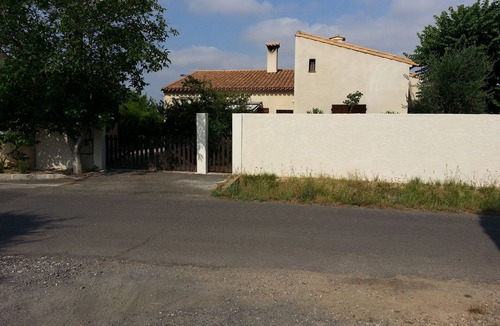 Nizas House | House with swimming pool thirty kilometers from the beach.