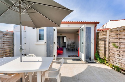Les Conches Ski Chalet | House with terrace for 5 - Peace and beach