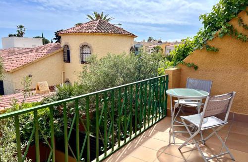 Mont-roig Bahia House | House with terrace and sea views