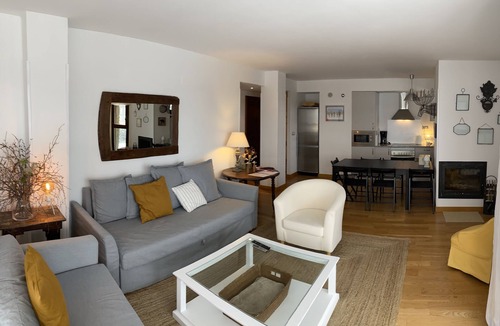 Panticosa Apartment | House with views of Panticosa