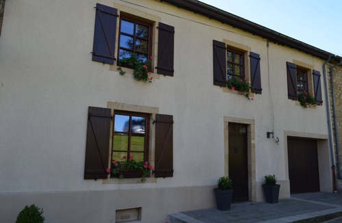 Williers Cottage | House with warm decor - non-main residence