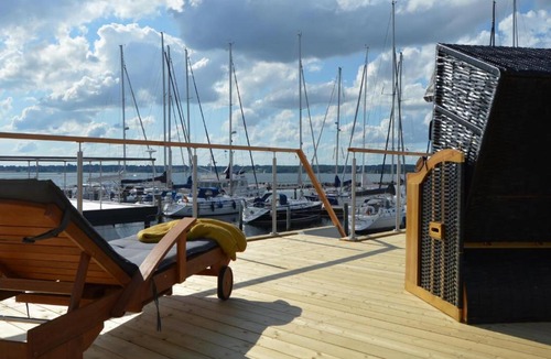 Rendbjerg Boat Rental | Houseboat Hecht in Egernsund at the Marina Minde
